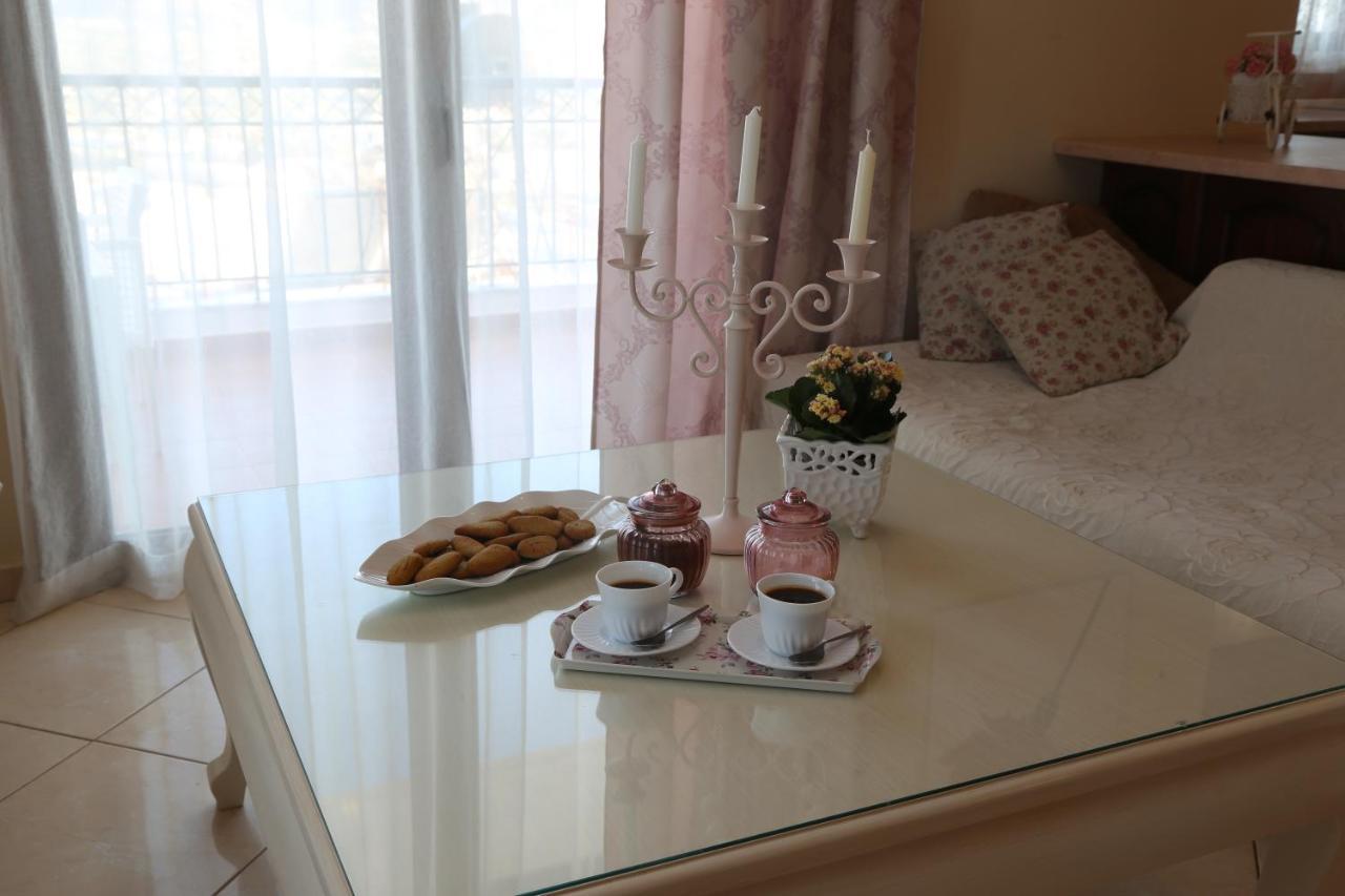 Chrisa'S Beautiful Apartment Chania Chania  Exteriör bild